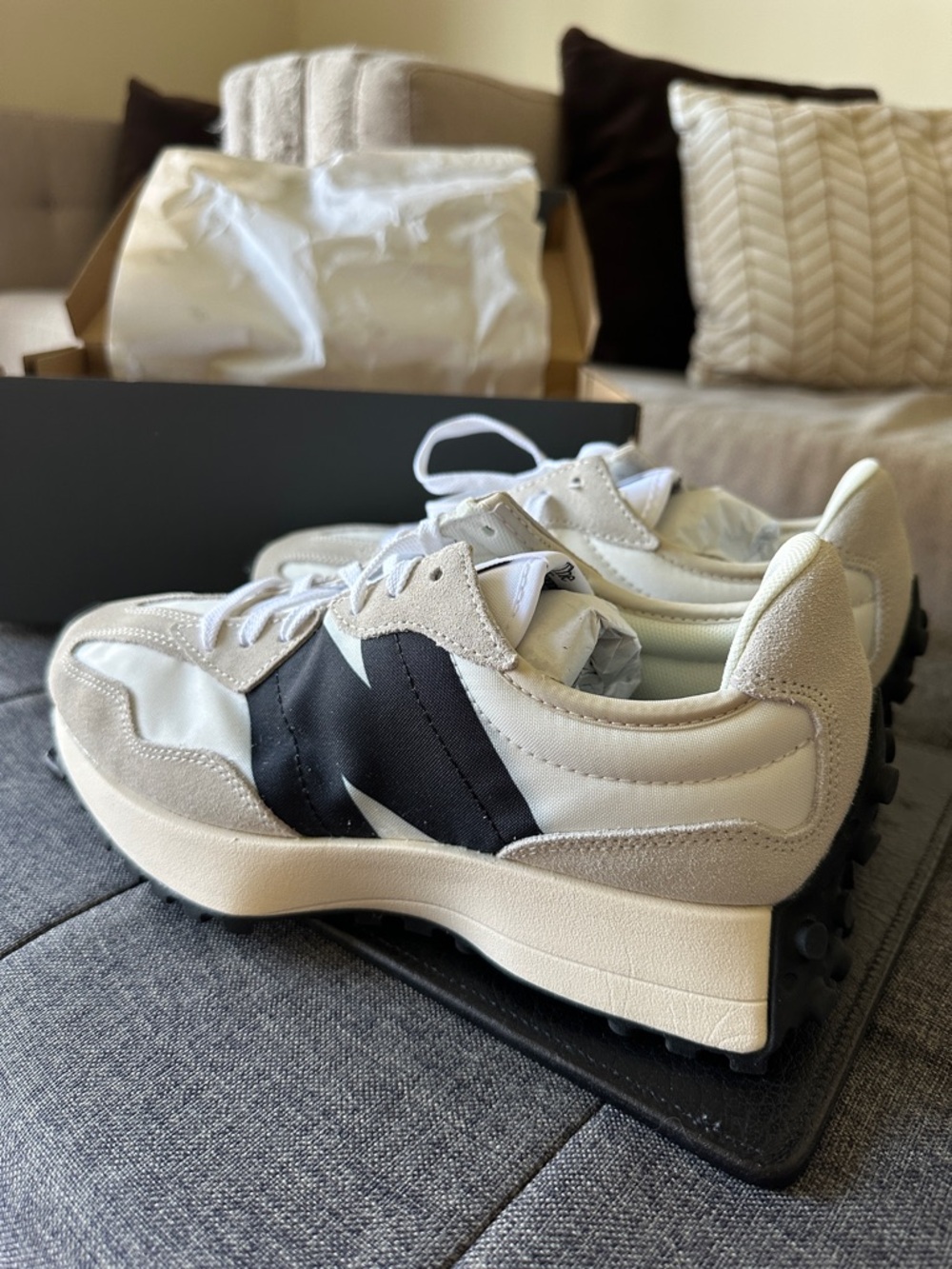 Women’s New Balance 327 Sneakers (WS327FE) - Picture 3 of 7